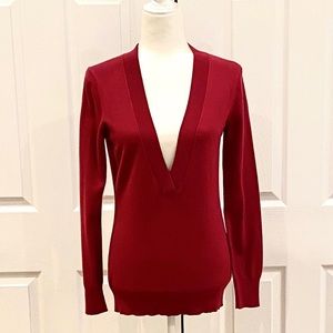 Banana Republic deep V-neck Sweater